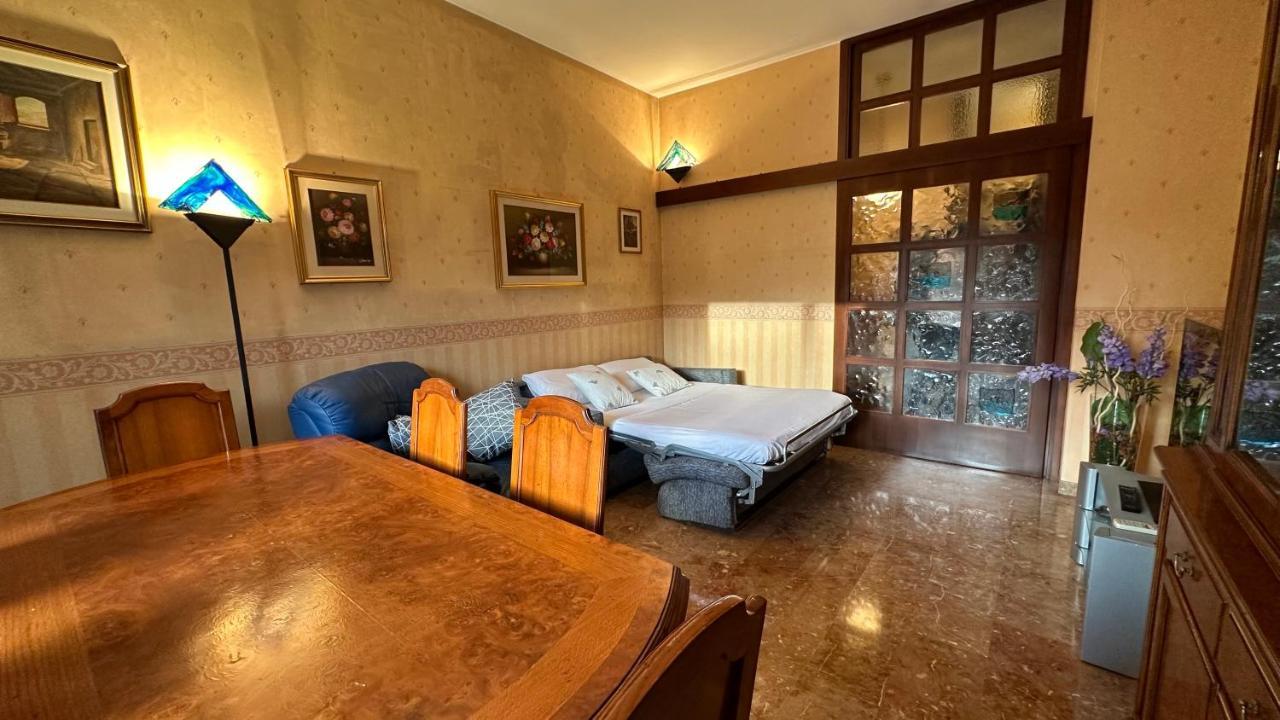 Dehomes - Two Bedrooms, Terrace, Wi-Fi, Tram To Centre & Rho Fiera Milan Bagian luar foto